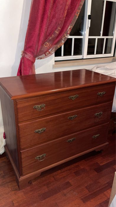 Comodas e camiseiros