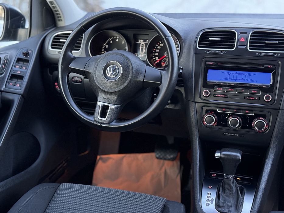 Volkswagen Golf VI 2009 Пригнаний з Європи