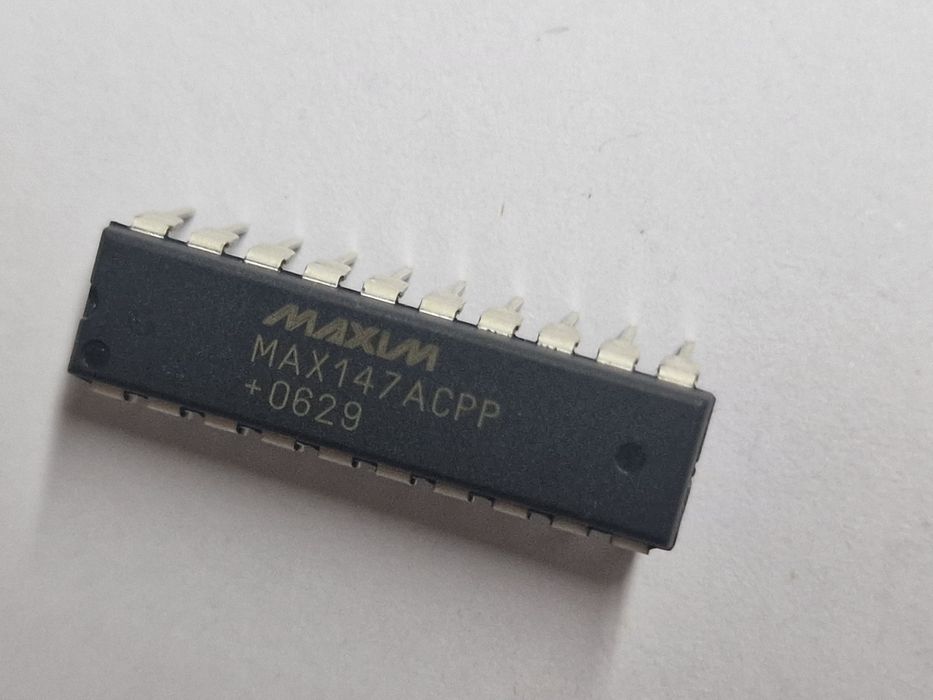 #1151   MAX147ACPP