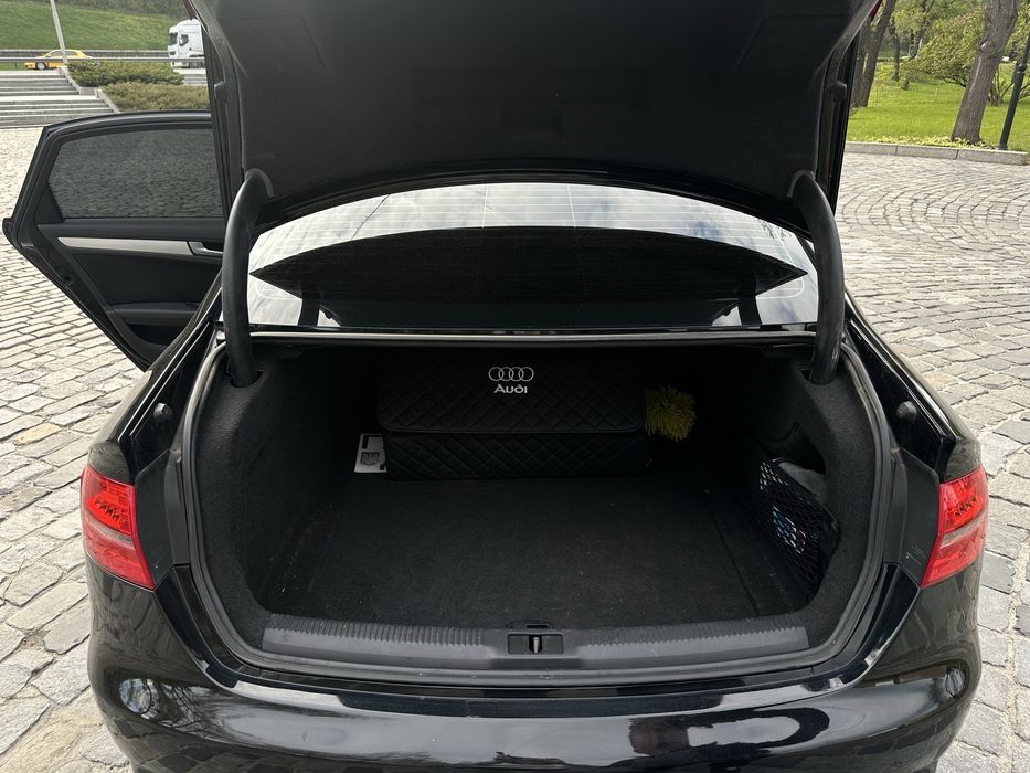 Audi a4 b8 2012