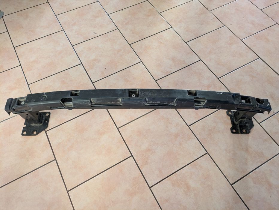 belka tylnia zderzaka do Renault Megane IV  kombi (Grandtour)