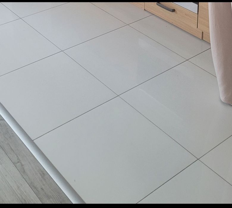 Kafle 60x60 z demontażu biały połysk