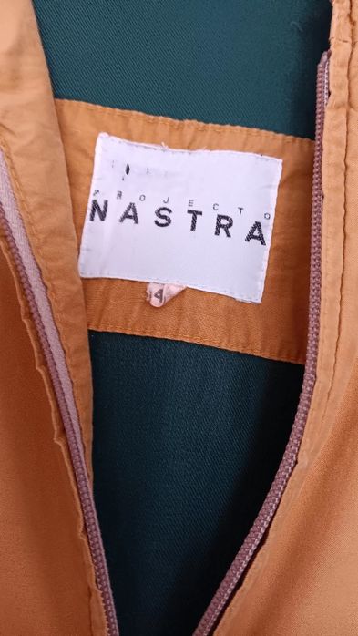 Kispo unissexo com carapuço, da Nastra, cor mostarda,  tamanho L, razo