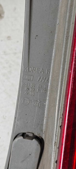 HYUNDAI I30 HATCHBACK 2007 ROK Lewa i Prawa Lampa lewy i prawy tył