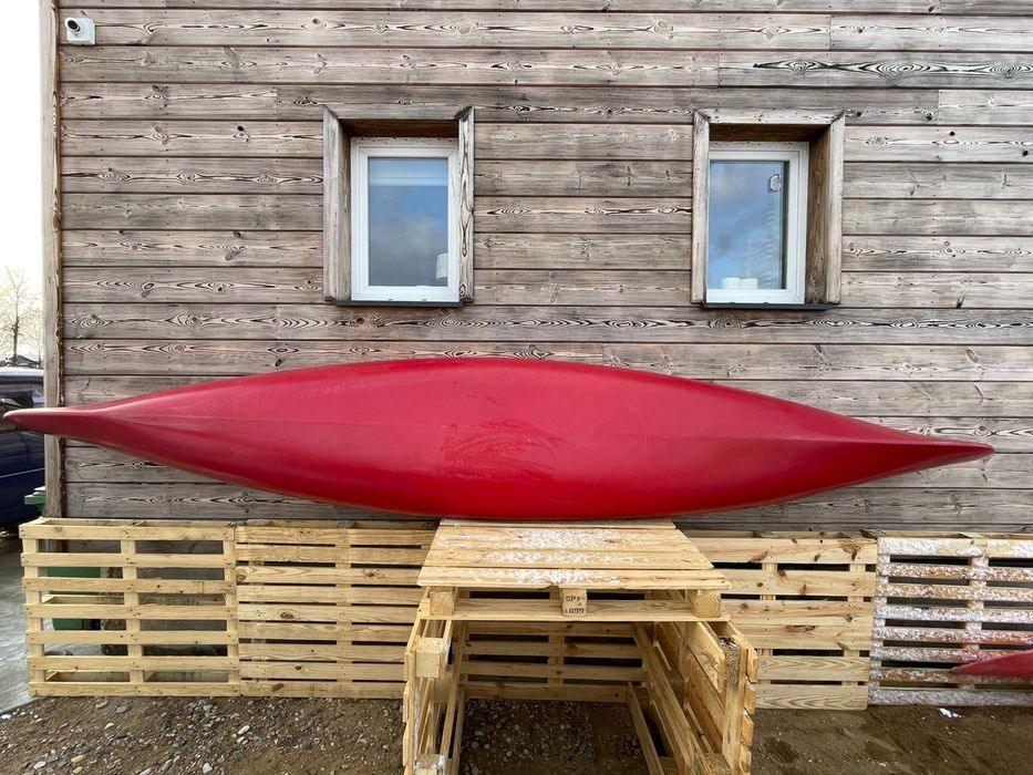 Canoe, kanu Tahe Dakota, używane, 5m