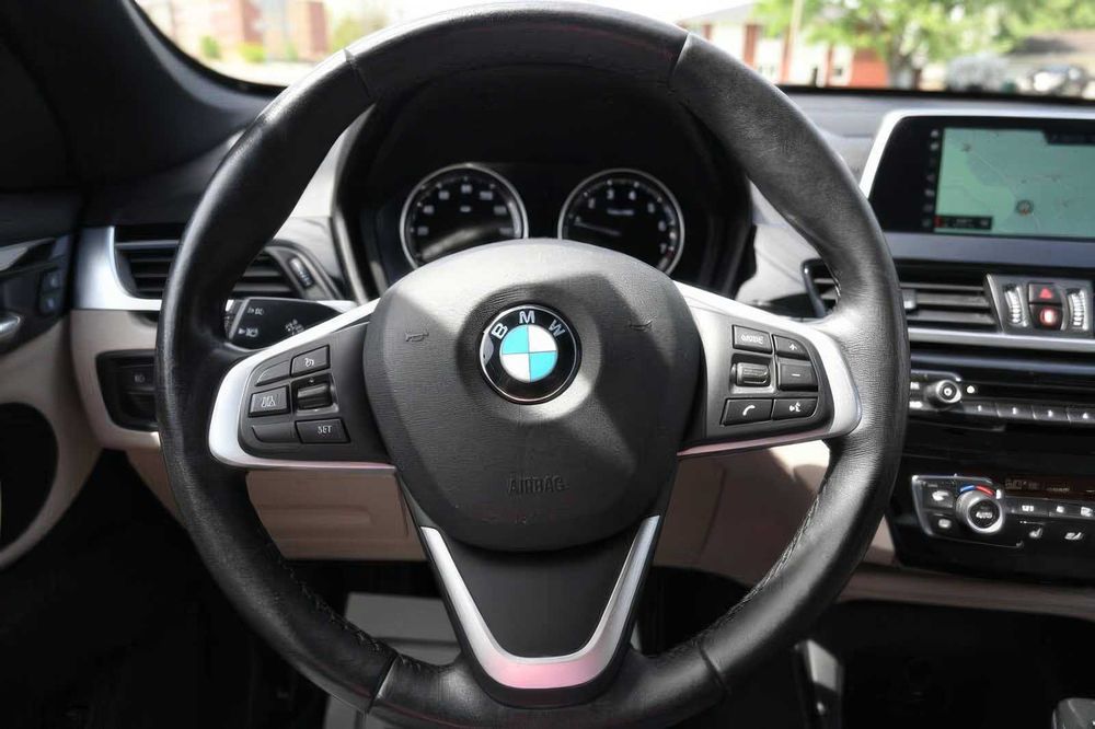 BMW X1 xDrive28i      2019