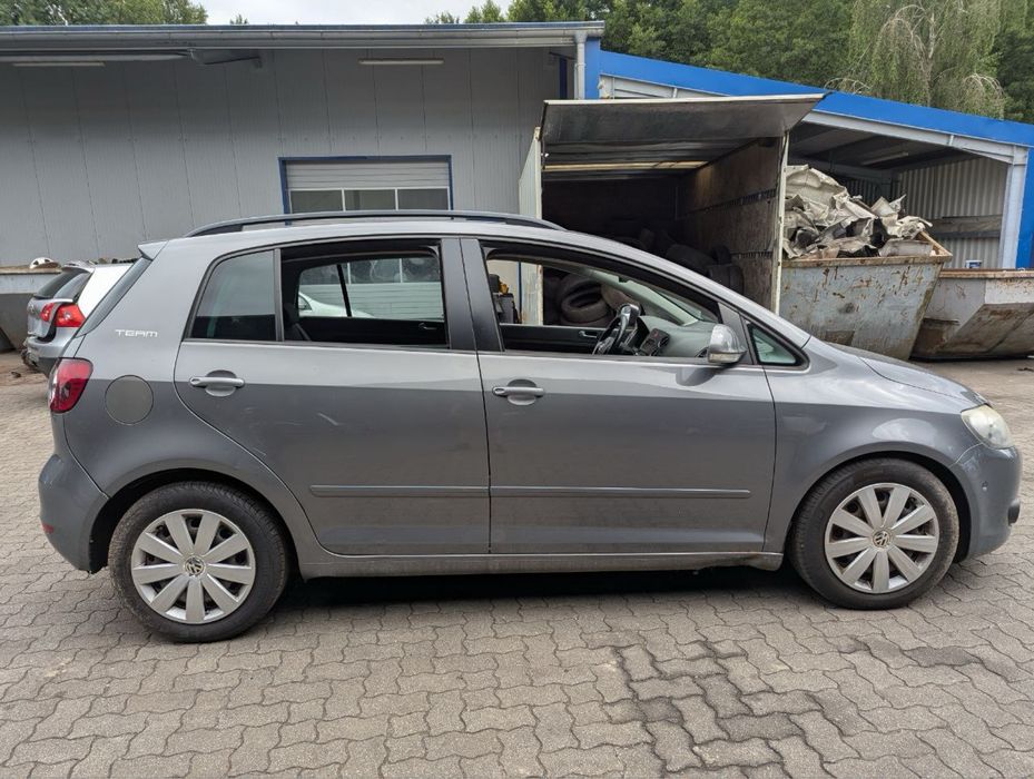 Розборка шрот VW Golf 6 Plus запчастини гольф 6 плюс 2010-2014