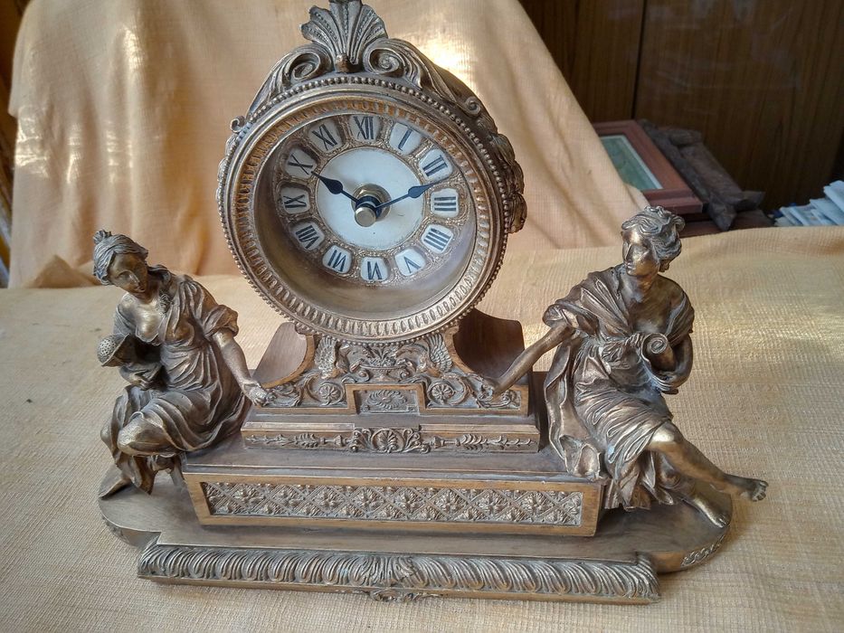 Zegar Past Times kominkowy figuralny 21,5 cm