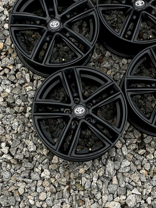 Диски Brock R16 5.114.3 ET32 Тойота Авенсіс Рав 4 Кіа Хюндай Нісан