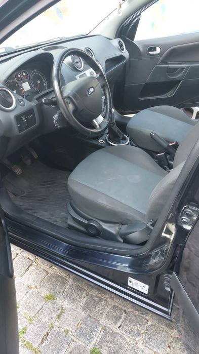 Vendo carro Fiesta