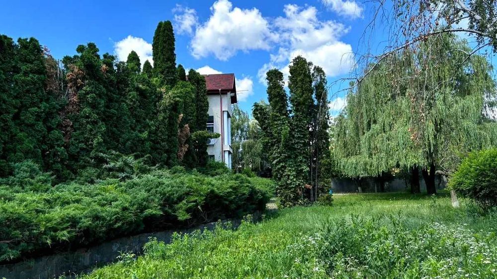 КМ «Денді» | 30 соток + будинок 435 м² | Віта-Поштова