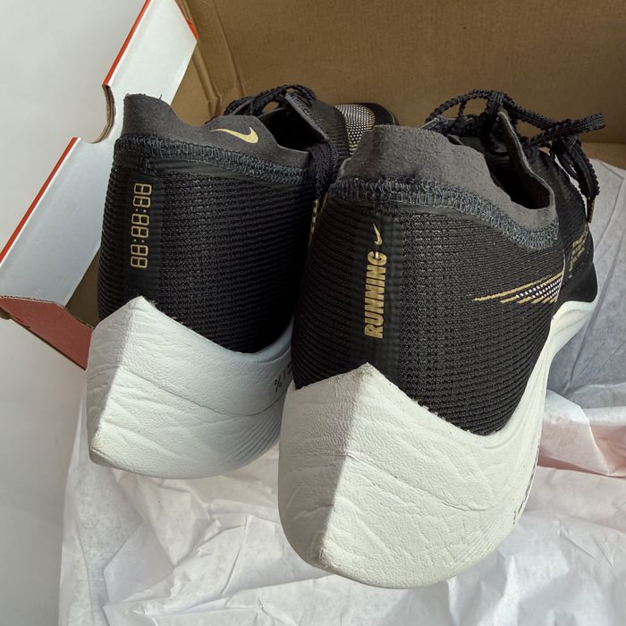 Нові Кросівки Nike ZoomX Vaporfly Next% 2 (Розмір 49.5) CU4111-001