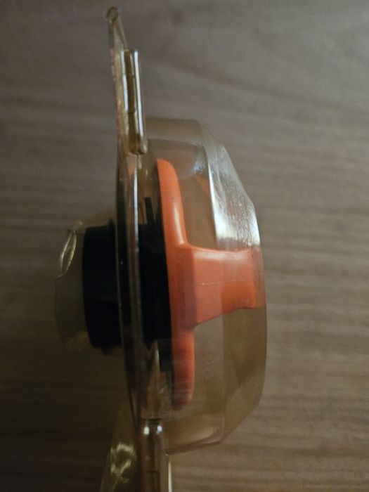 Tampa de deposito combustivel Carro