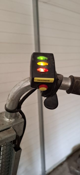 Carro transporte colmeias "Kaptarlift".