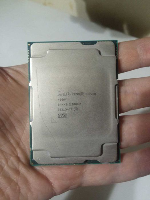 Процессор Intel Xeon Silver 4309Y LGA4189