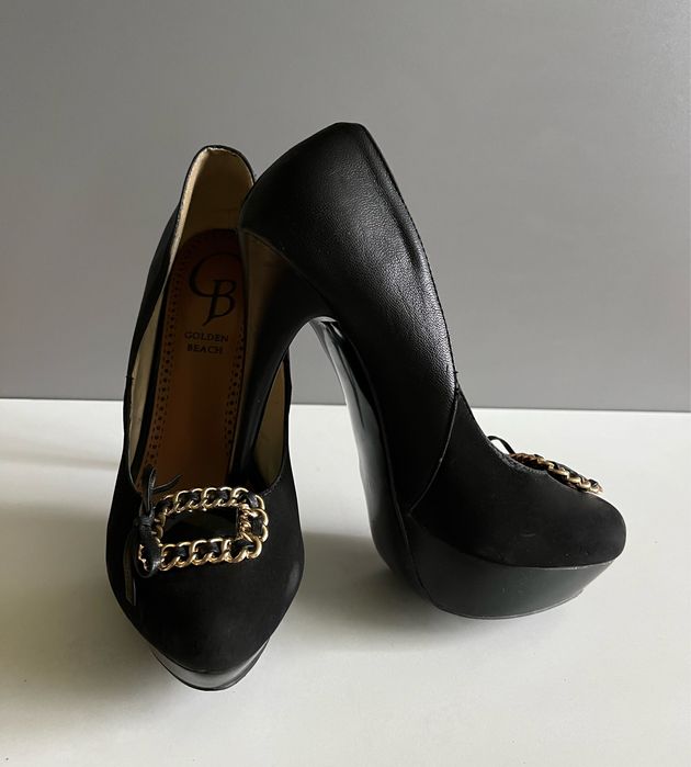 Віддам туфлі 37 розмір за шоколадку