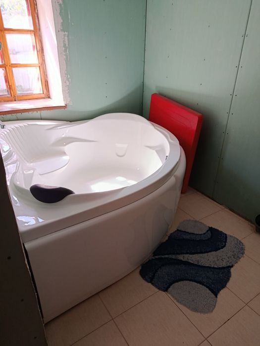 Продам будинок в м. Лозова