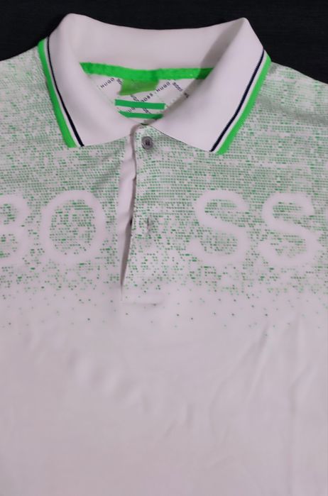 T-shirt Hugo boss branco e verde M