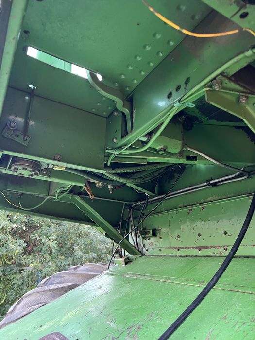 Свіжо привезений John Deere 965