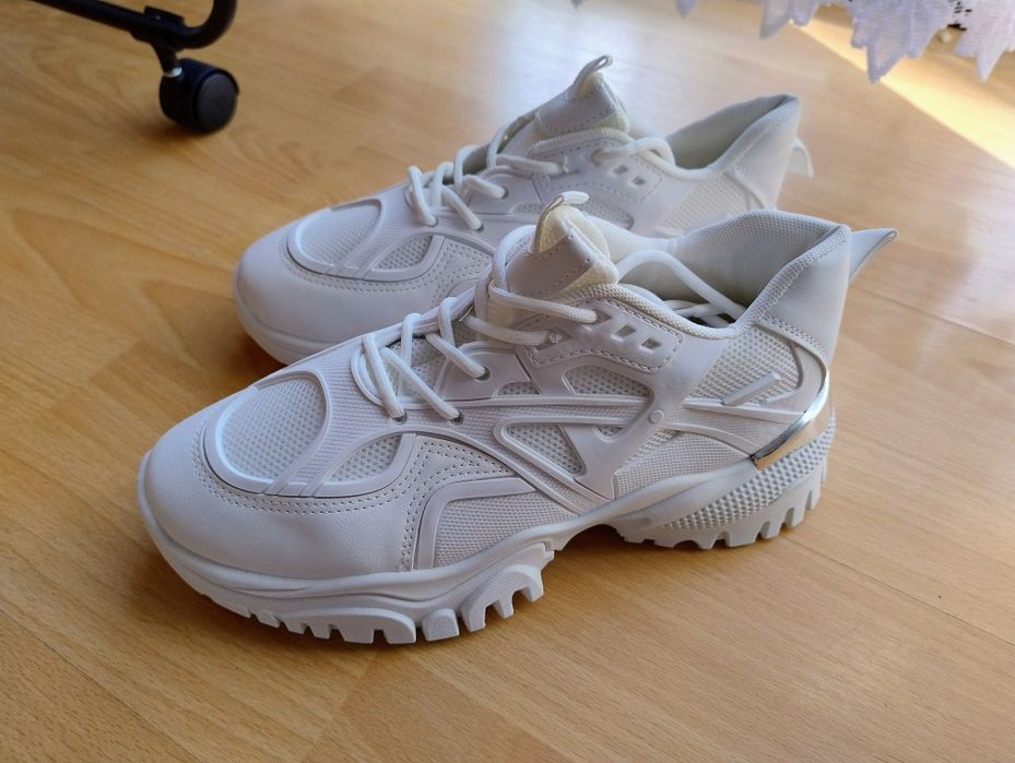 Buty sportowe białe sneakersy damskie rozmiar 41 wkładka 25,5 cm