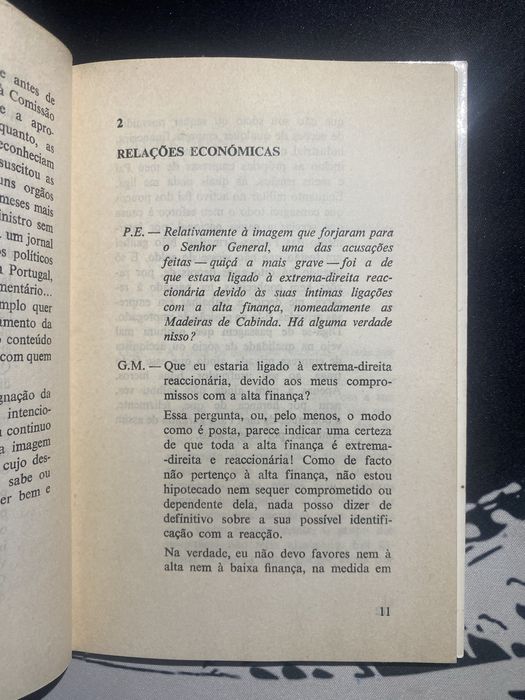 Livro - Movimento Revolucionario