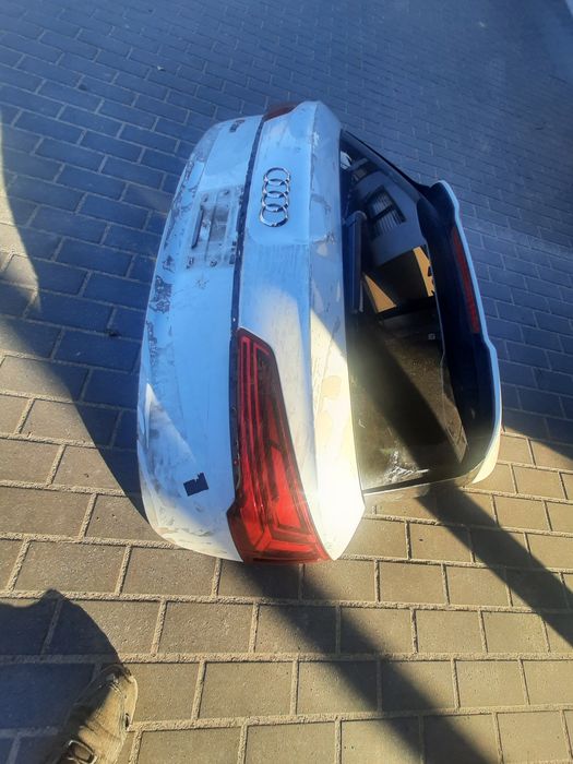 Klapa tylnia audi sq5  lift