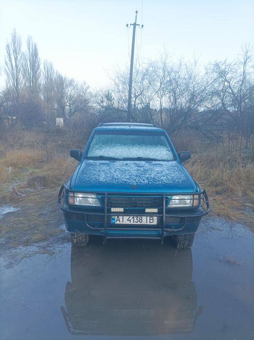 Опель фронтера а спорт