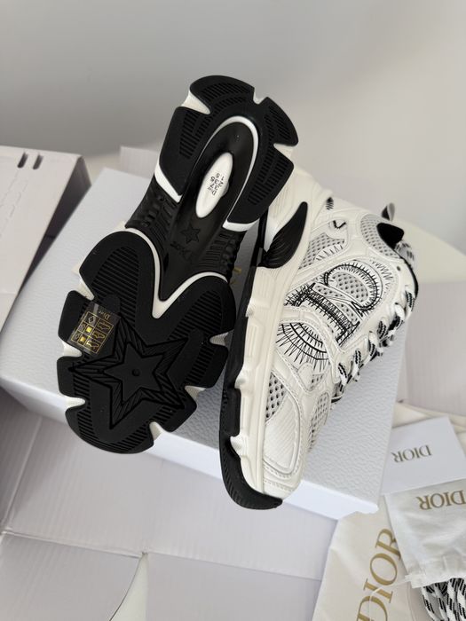 Кросівки Dior в наявності 36 37 38 39 40