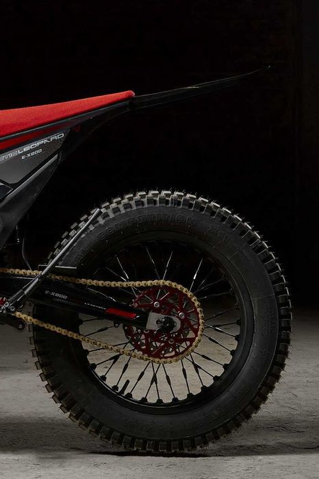 Електромотоцикл Arctic Leopard EX 800 • Потужний та стильний