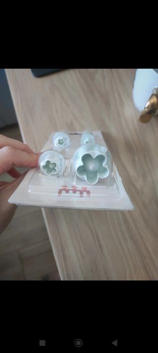 Foremki stempelki kwiatuszki do masy cukrowej