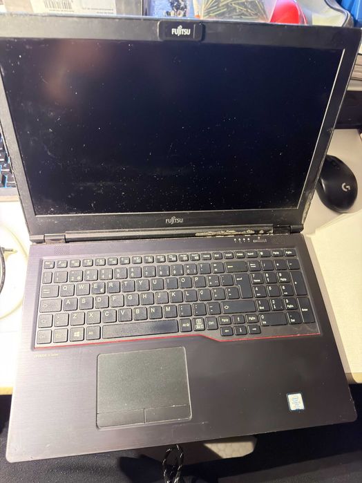 Fujitsu LifeBook U757 Avariado p/Peças