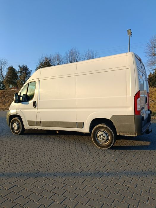 Wypożyczenie busa / wynajem busa/przeprowadzki/transport / przewóz / w