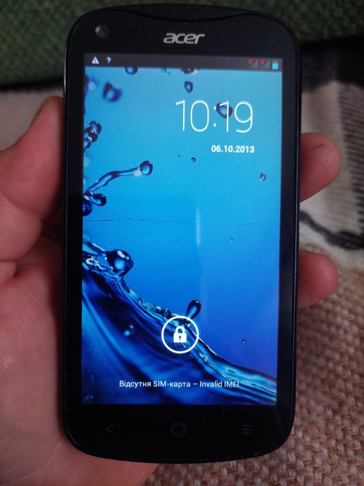Продам телефон Acer V370