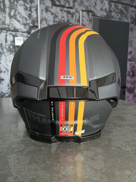 Мотошолом MT THUNDER 4 SV Mil A11 Matt Black