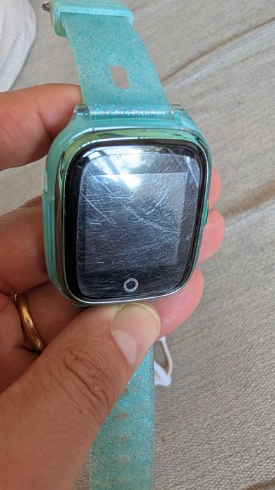 Smartwatch para criança com GPS da marca Savefamily