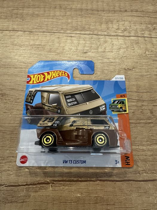 Hot wheels 10 sztuk DMC / tesla / jaguar
