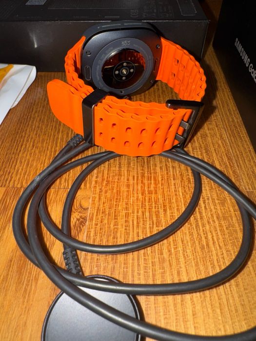 Samsung Galaxy Watch Ultra 2024 komplet