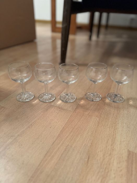 Kieliszki do likieru