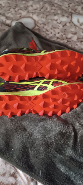 Кроссовки Asics,39р
