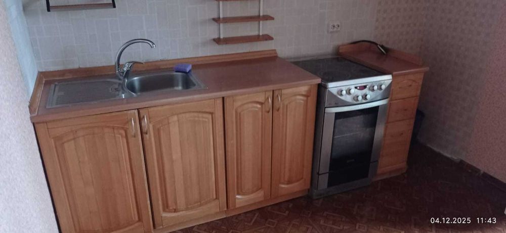 продам свою 1-кімн квартиру на проспекті Лісовий 35