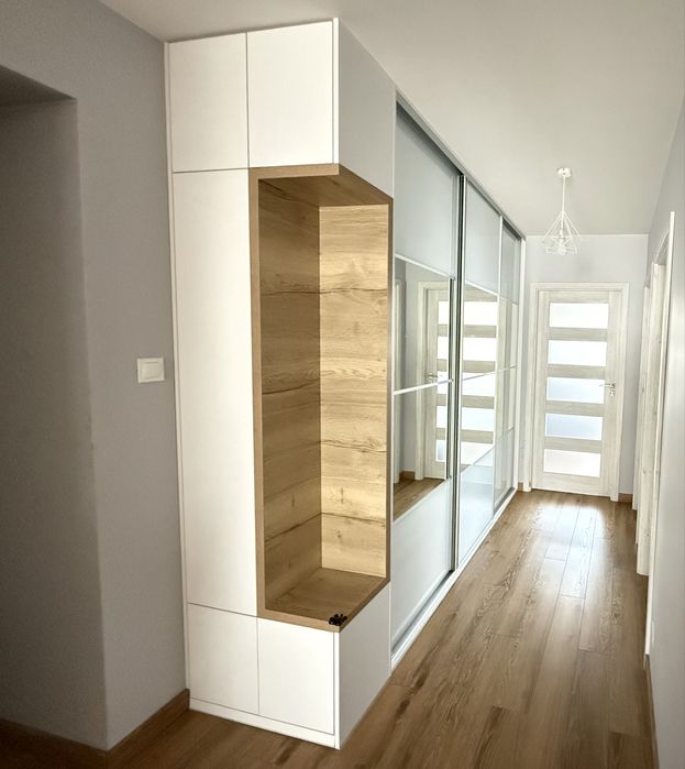 Duża szafa przesuwna na wymiar 290,5×254×70 cm z lustrami