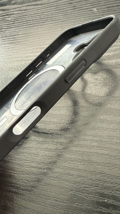 Чохол для IPhone 16