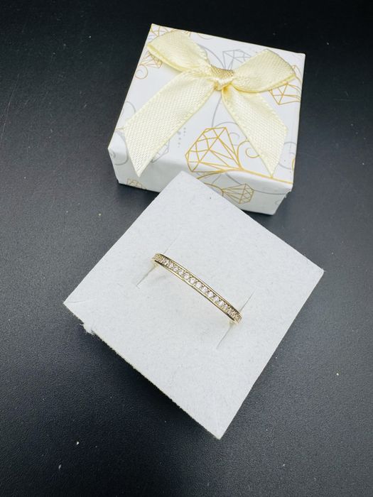 Nowy zloty pierscionek proba 585 waga 1,25g