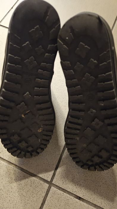 Botki na koturnie r.38 Wojas czarne