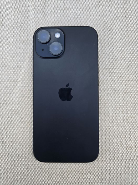 iPhone 15 256GB Preto