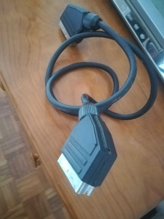 Leitor de DVD AG com função de karaoke