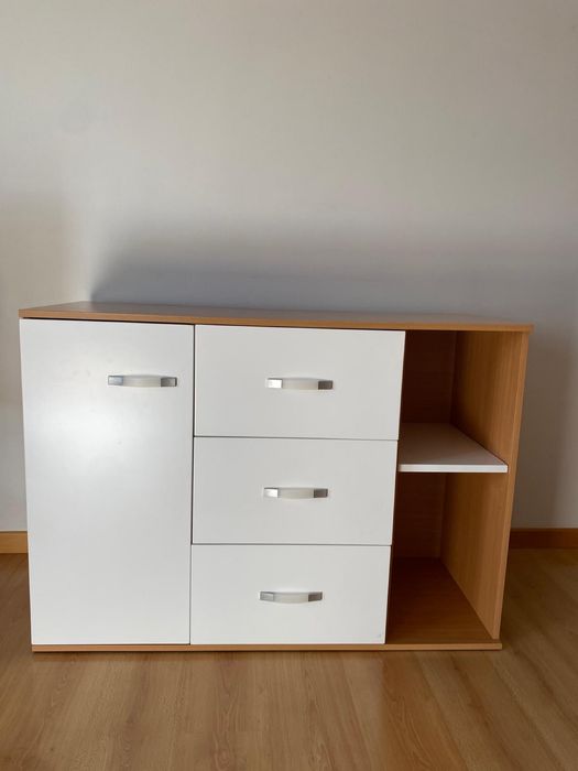 Cómoda para quarto