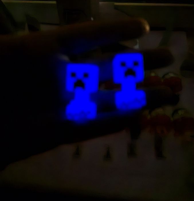 Іграшки Kinder Joy Minecraft