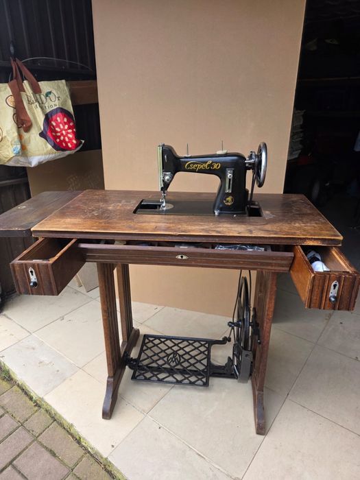 Maszyna do szycia Csepel 30 sprawna, LOFT
