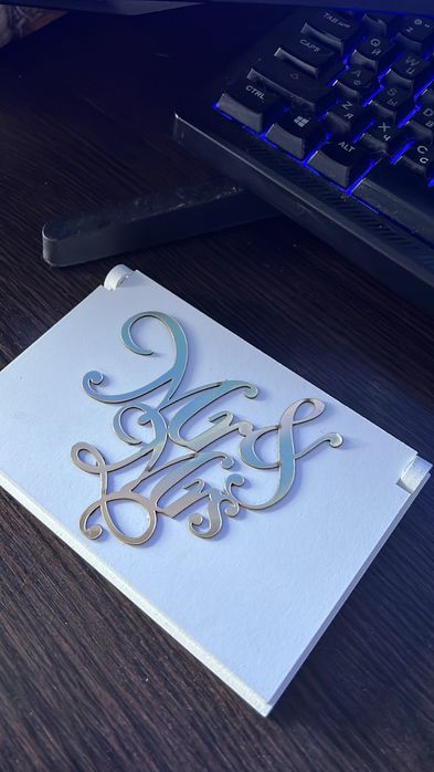 Продам підставку для обручок